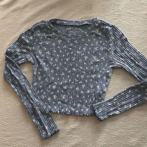 Aero OG Long Sleeve Cropped Floral Top Size Medium